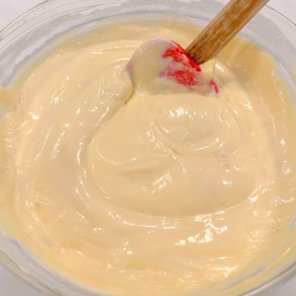 Cream of chicken sauce for chicken broccoli soup.