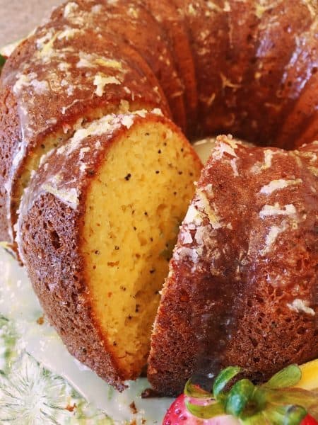 Lemon Poppy Seed Cake! Serve up a fresh slice!