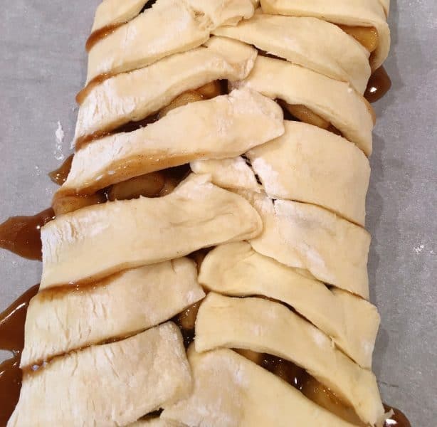 Apple Danish dough bread