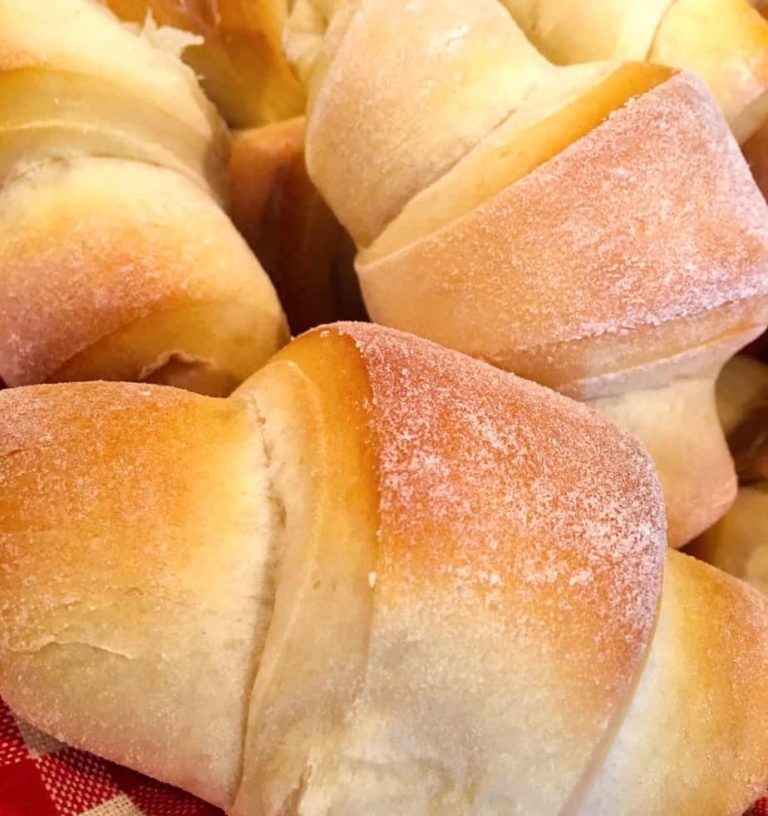 Lion House Dinner Rolls