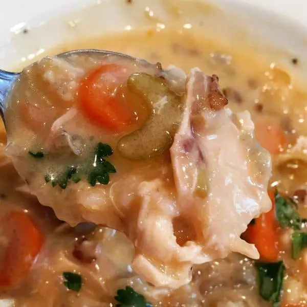 creamy-chicken-and-wild-rice-soup