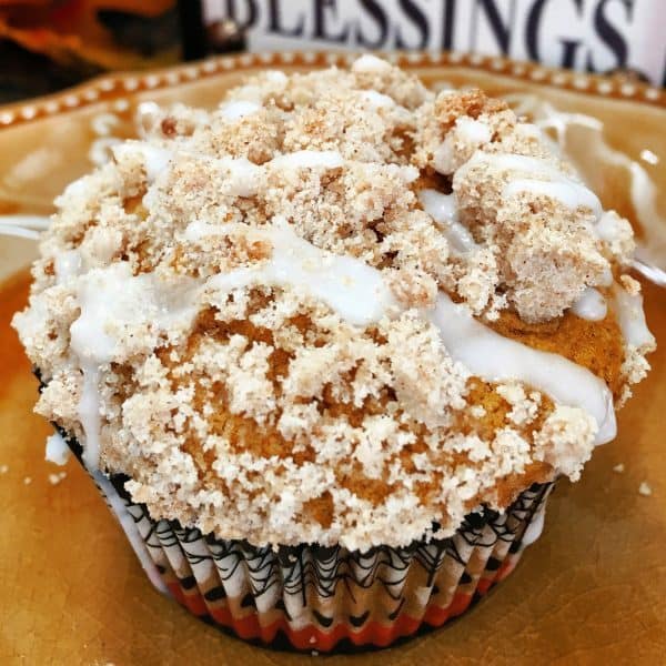 pumpkin streusel muffins