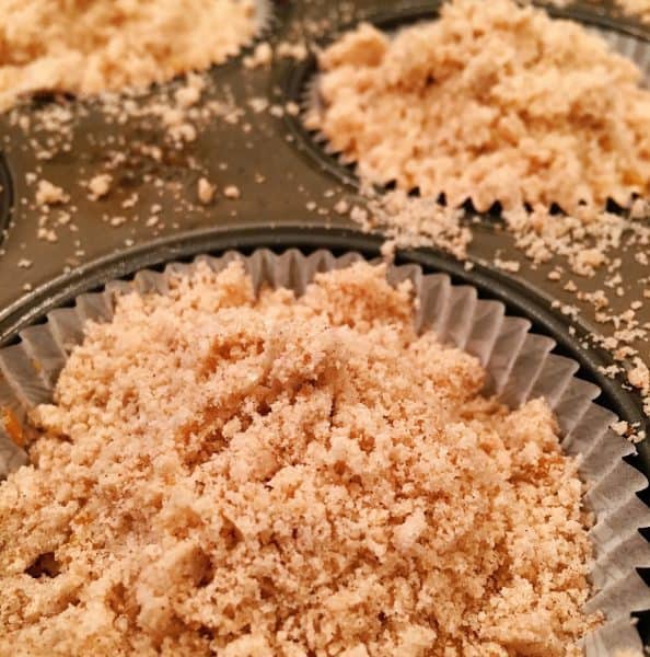 muffins topped with cinnamon crumb topping
