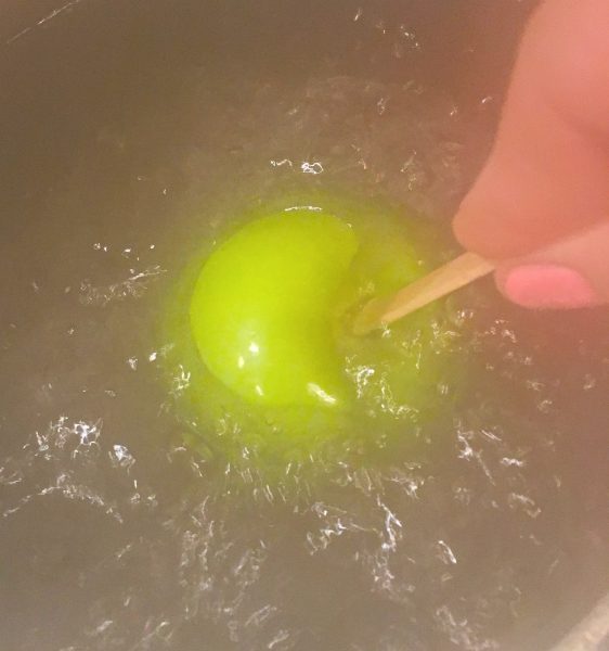 caramel-apples-wax-removal