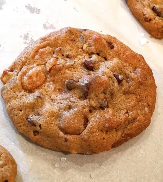 salted-caramel-chocolate-chip-cookie-after-baking