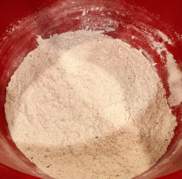 Flour and seasonings for wings
