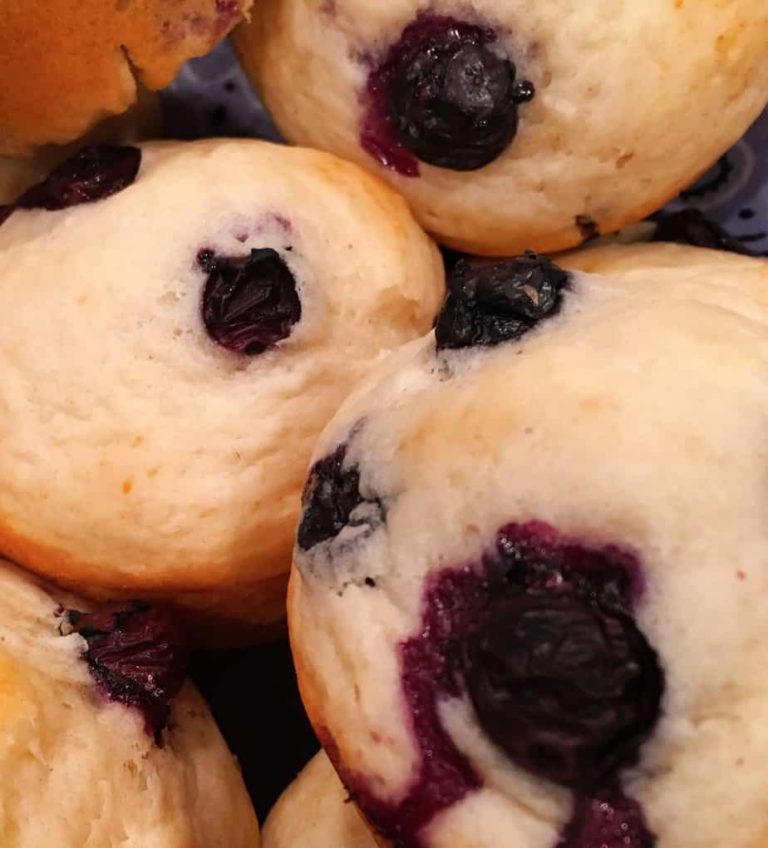 Old Fashioned Blueberry Muffins