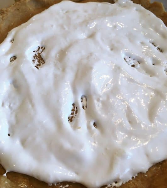 Marshmallow Cream on top of Graham Crust