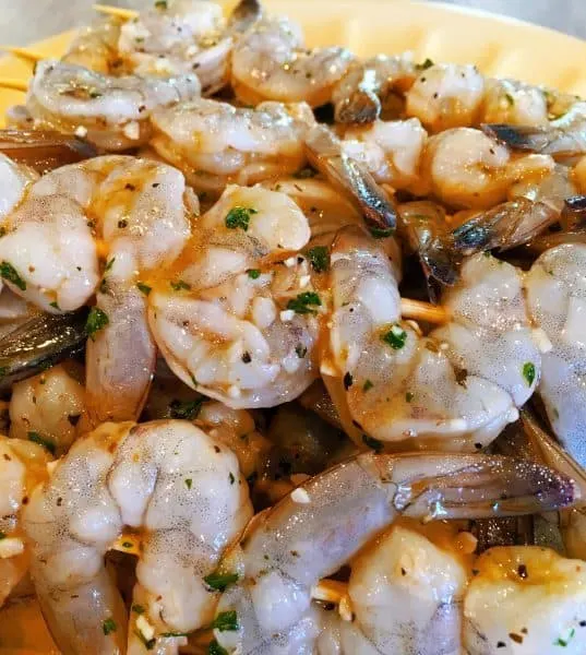 marinaded shrimp on skewers 