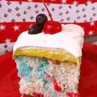 Yum Yum 4th of July cake with red white and blue