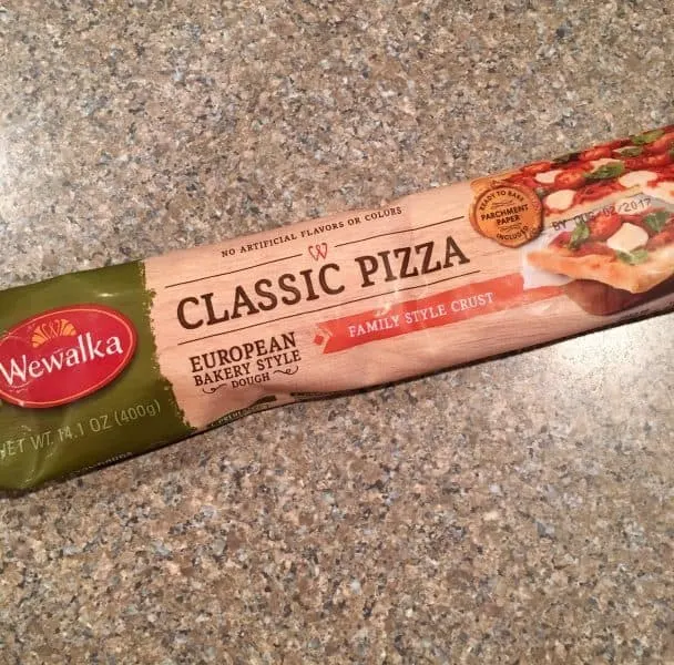 Package of Wewalka Classic Pizza Crust