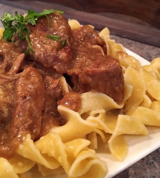 Egg Noodles with Beef and Gravy