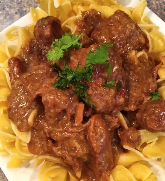Egg Noodles with Beef and Gravy