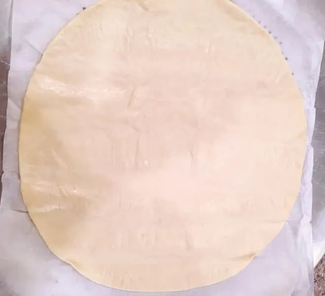 Wewalka pizza crust for Calzone