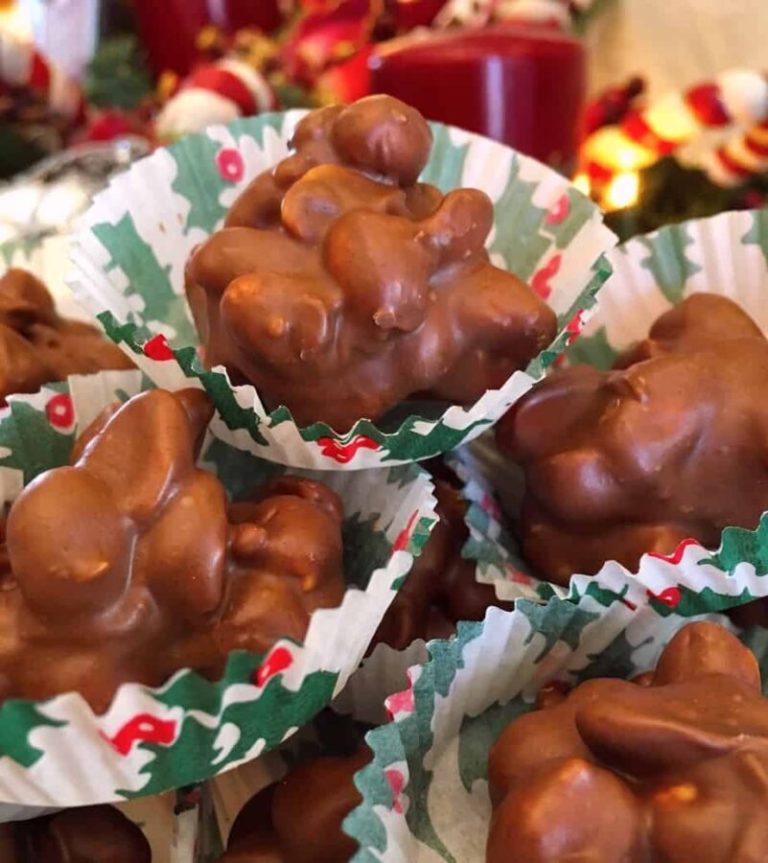 Crock Pot Peanut Clusters