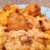 Pretty Teal Plate with a serving of Chicken Ranch Tater Tot Casserole
