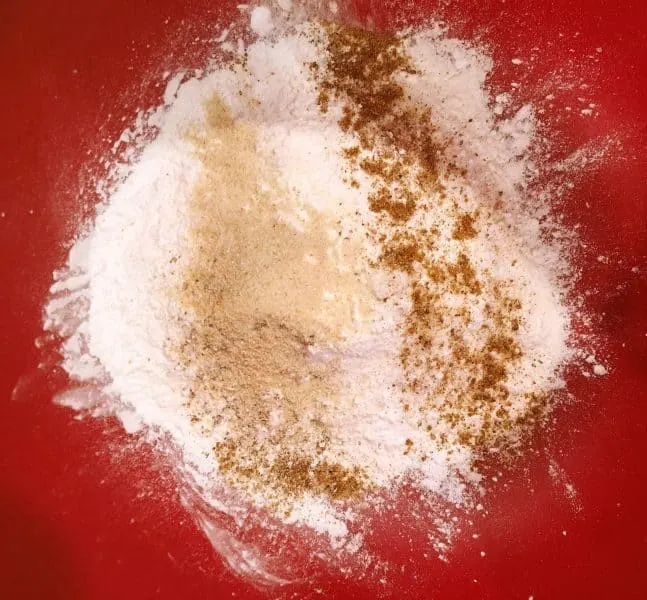 Flour and spices for batter