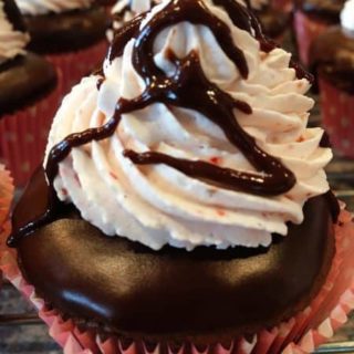 Chocolate Covered Strawberry Cupcake