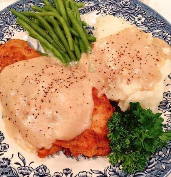 Chicken-Fried Chicken with Country Gravy