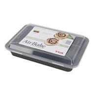 AirBake Nonstick Cake Pan with Cover, 13 x 9 in
