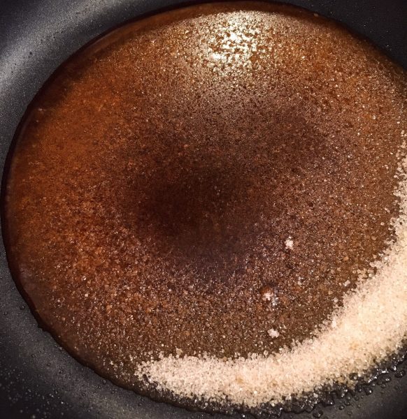 Caramelizing sugar