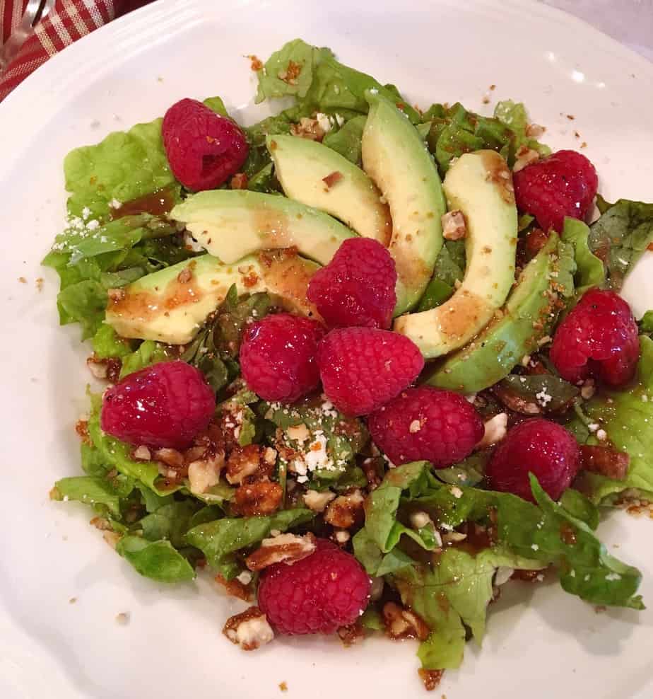 Raspberry Pecan Salad with Vinaigrette