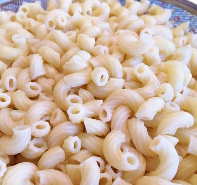 Cooked Macaroni for Mexican Seafood Pasta Salad