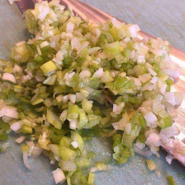 Chopped Green Onion for Mexican Seafood Pasta Salad
