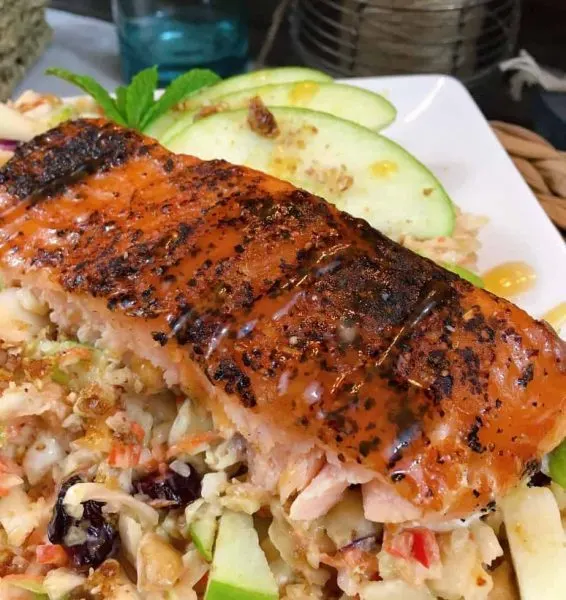 Grilled Salmon and Green Apple slaw
