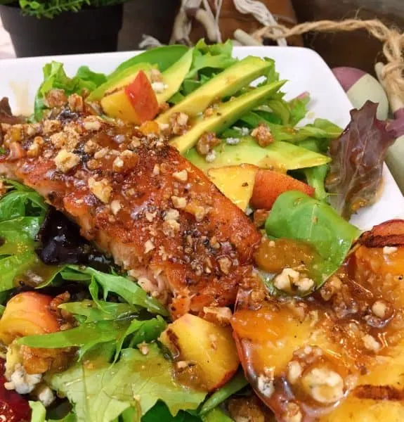 Grilled Salmon and Peach Salad up close