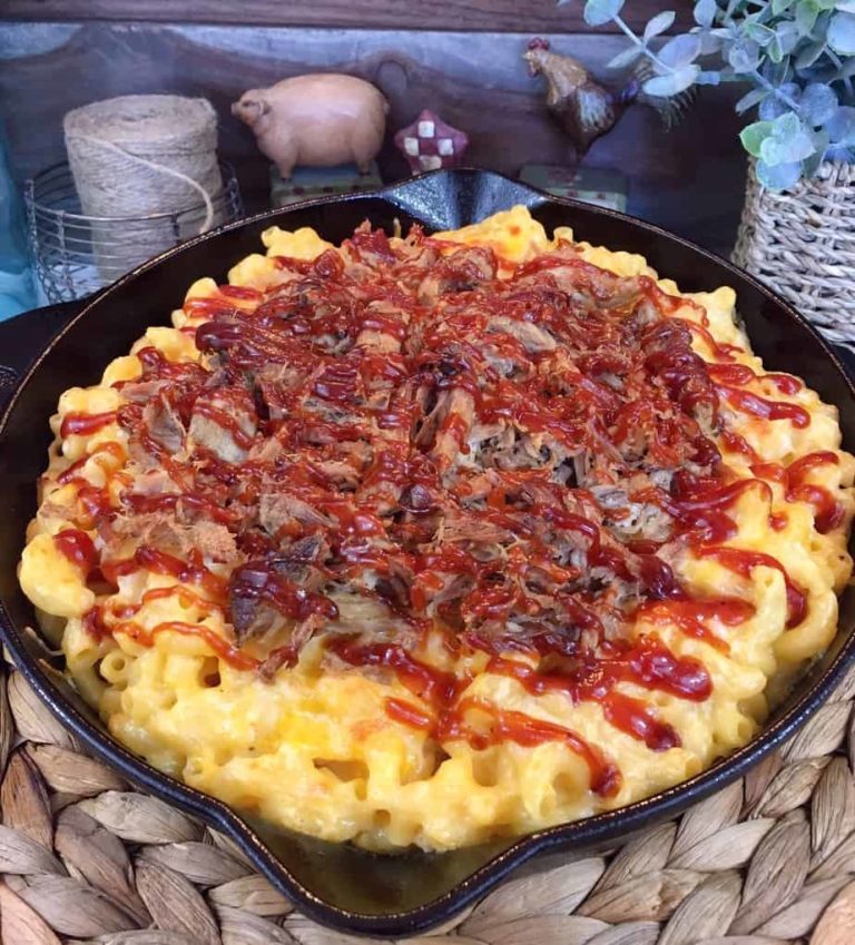 Leftover BBQ Pulled Pork Mac and Cheese
