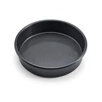 Chicago Metallic Professional Non-Stick Round Cake Pan, 8-Inch