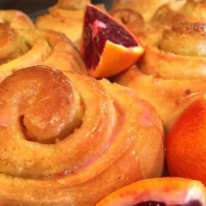 Pan full of Sweet Blood Oranges