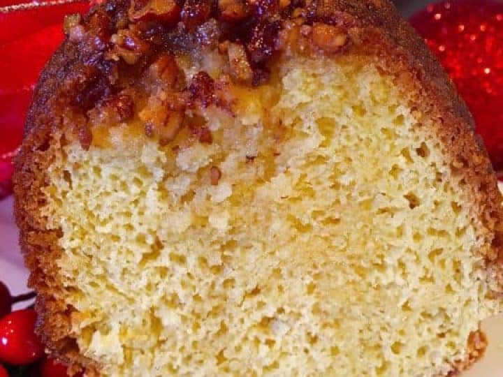 Best Christmas Rum Cake - How to Make Rum Cake for Christmas