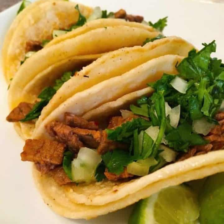 Carne asada street tacos