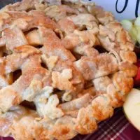 Spiced Caramel Apple Pie