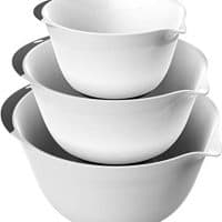 Vremi 3 Piece Plastic Mixing Bowl Set - Nesting Mixing Bowls with Rubber Grip Handles Easy Pour Spout and Non Slip Bottom - Three Sizes Small Large Capacity for Kitchen Baking Salad - White and Black