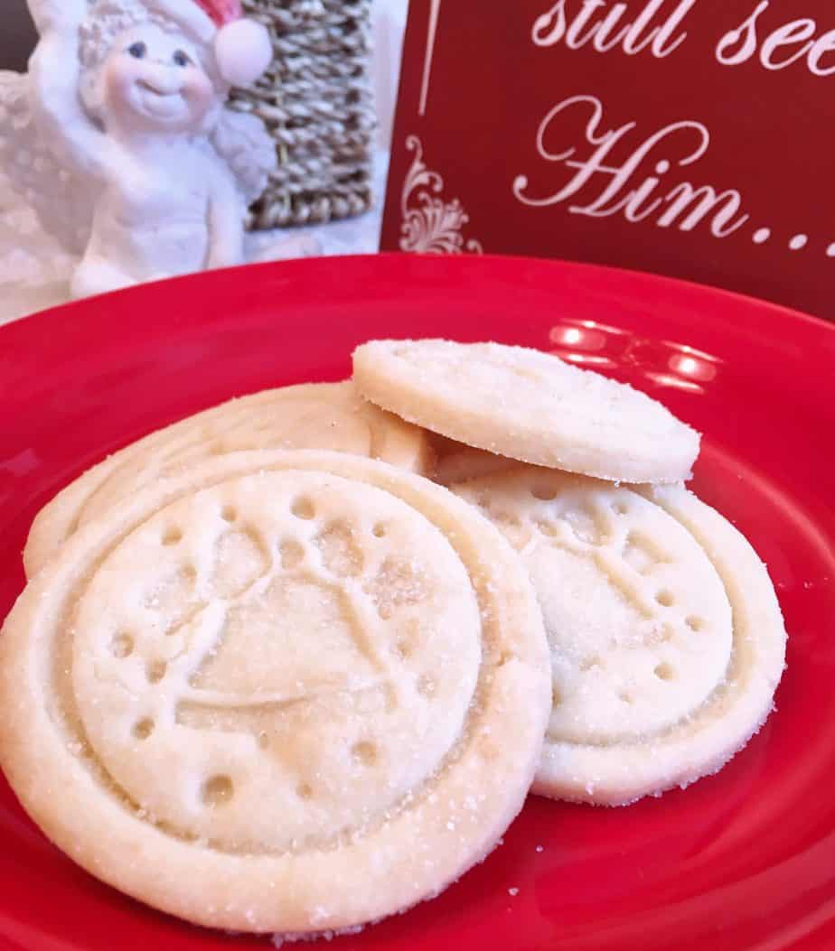 Plate of Classic Shortbread Cookies