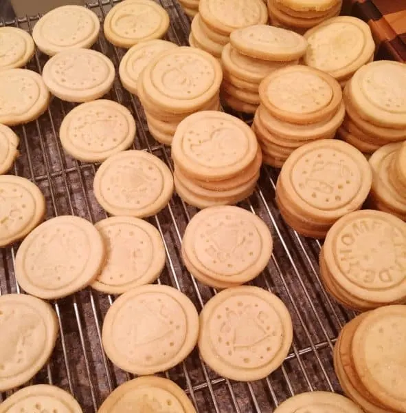 Plate of Classic Shortbread Cookies