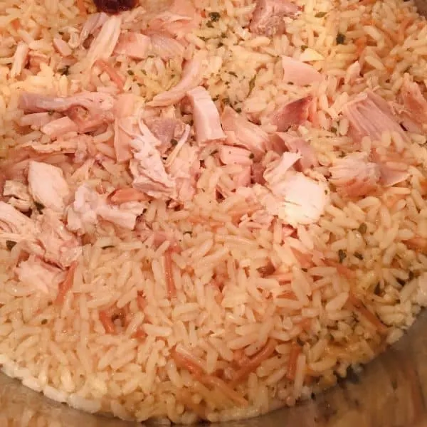 Cooked Instant Pot Chicken and Pasta Rice Casserole