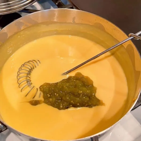 Cheese sauce with Chili Verde 