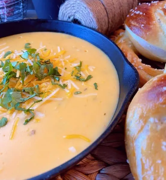 Salsa Verde Cheese Sauce 