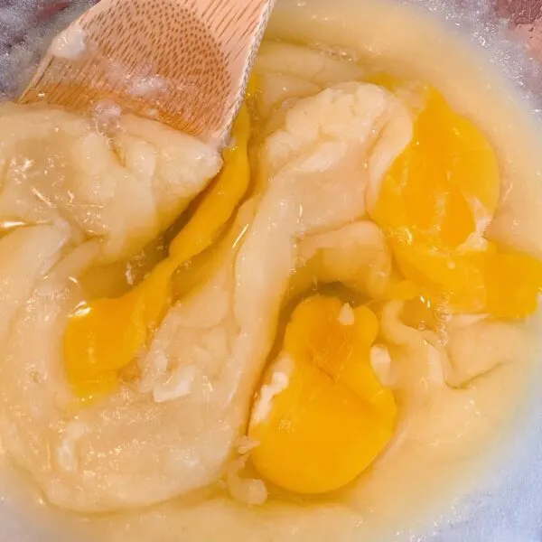 breaking egg yolks in batter