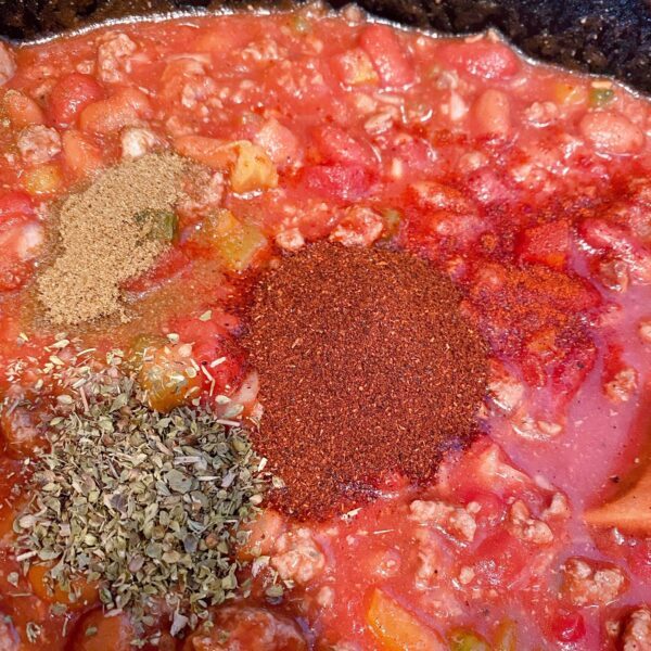 Adding more spices to chili in crock pot