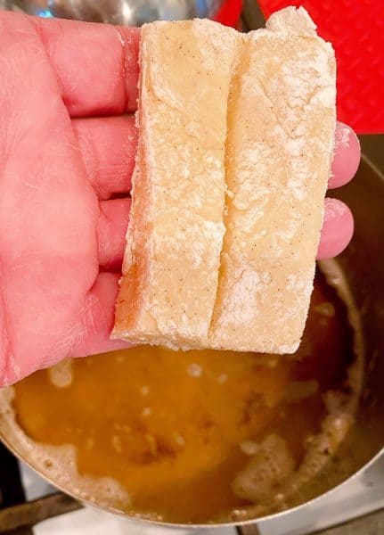 Adding a buttermilk bar to the hot oil