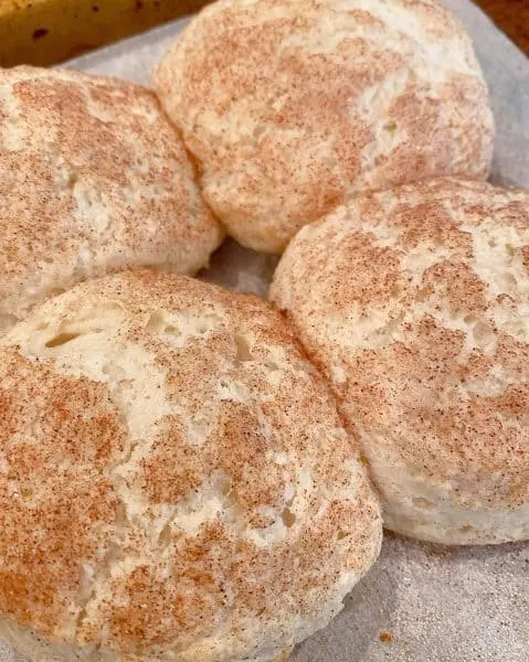 Baked shortbread biscuits