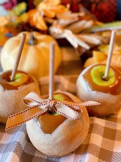 Apple Pie Caramel Apples with fall decor