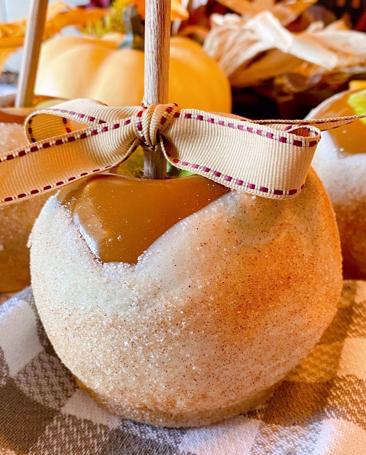 Close up photo of an Apple Pie Caramel Apple