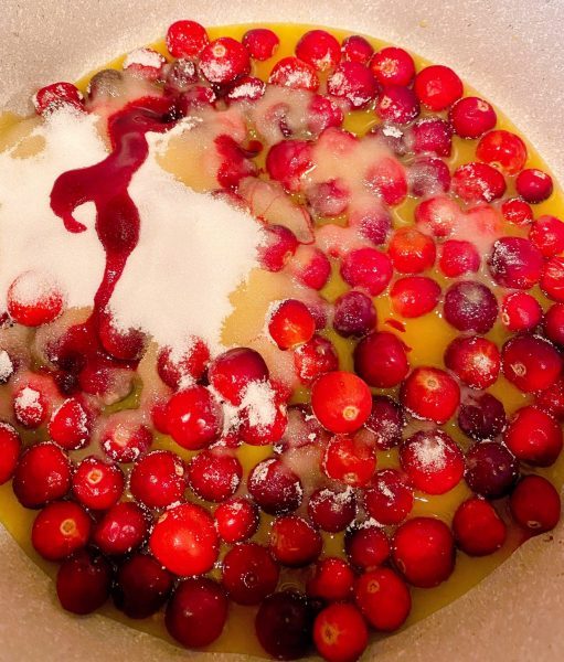 Cranberry topping ingredients for cheesecake