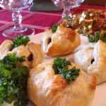 Cheesy Mushroom Bundles on a serving plate